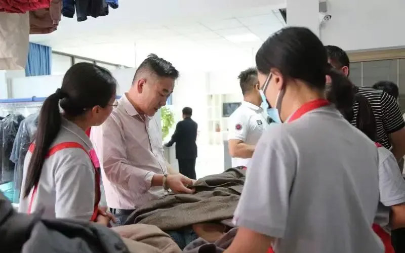 迎战疫情  是挑战，也是机遇